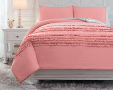 Load image into Gallery viewer, Avaleigh Full Comforter Set

