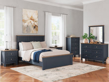 Load image into Gallery viewer, Landocken Queen Panel Bed with Mirrored Dresser and Nightstand
