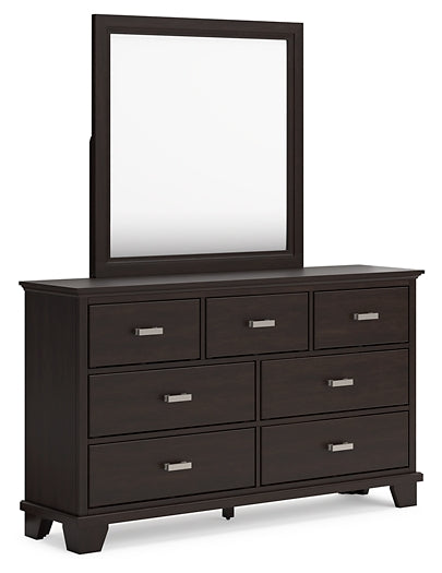 Covetown Queen Panel Bed with Mirrored Dresser, Chest and Nightstand