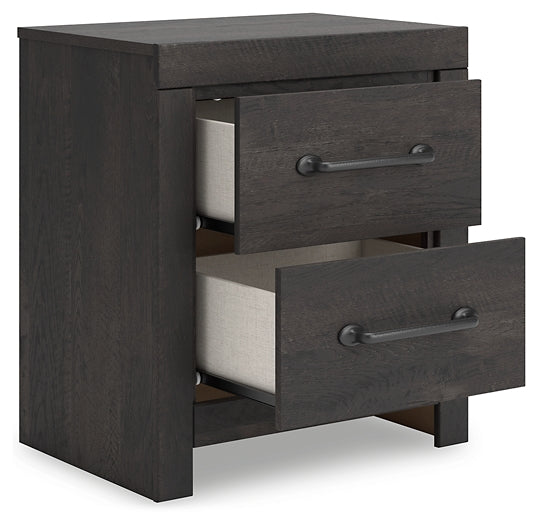 Hollivern Full Panel Bed with Mirrored Dresser and Nightstand