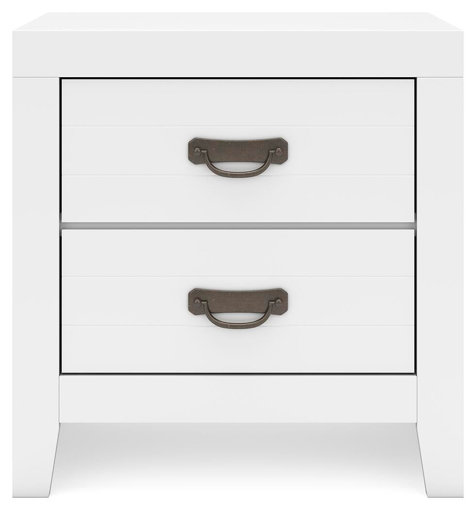 Binterglen California King Panel Bed with Mirrored Dresser and Nightstand
