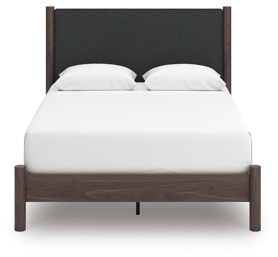 Pamytta Queen Upholstered Panel Platform Bed, Dresser and Mirror