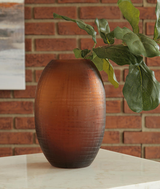 Embersen I/O Vase