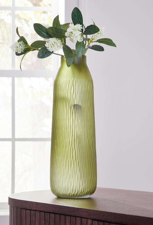 Scottyard I/O Vase