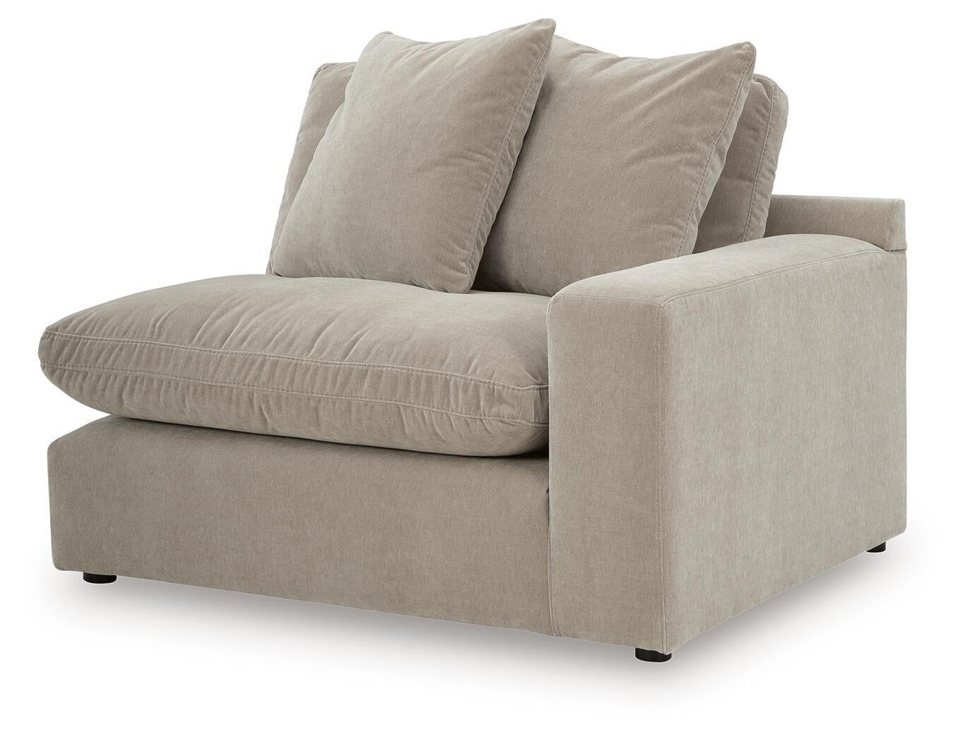 Maxton Heights 8-Piece Sectional