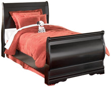 Load image into Gallery viewer, Huey Vineyard Twin Sleigh Bed with Mirrored Dresser, Chest and Nightstand
