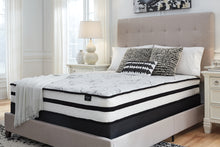 Load image into Gallery viewer, Chime 10 Inch Hybrid Queen Mattress and Pillow
